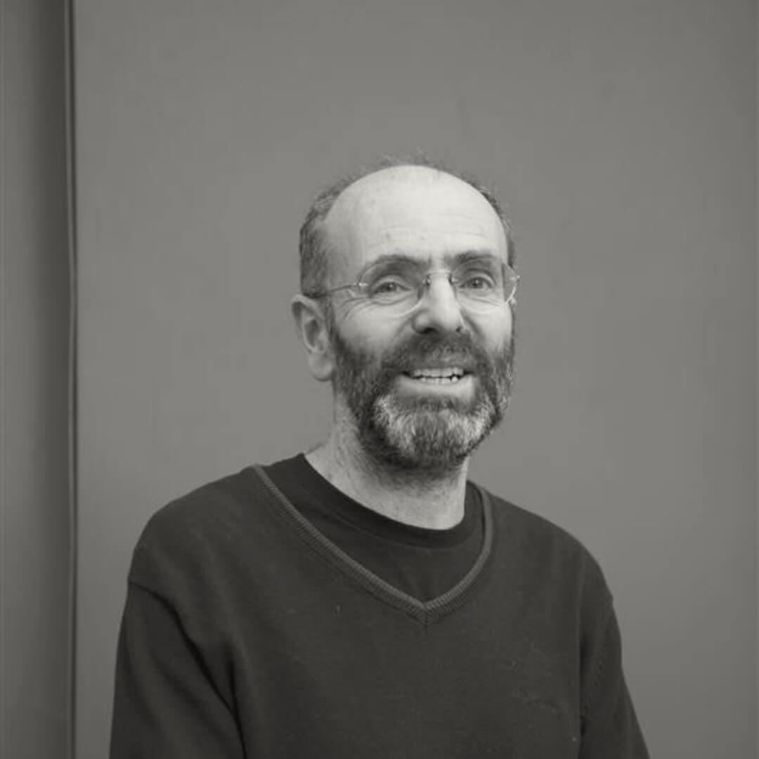 Headshot of Dave Cook