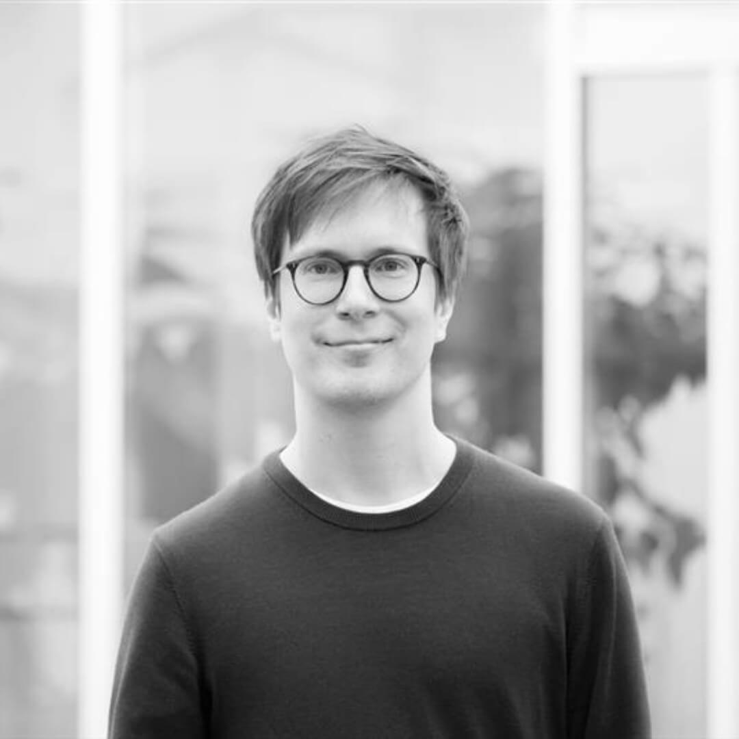 Smiling picture of Mikael Widegren